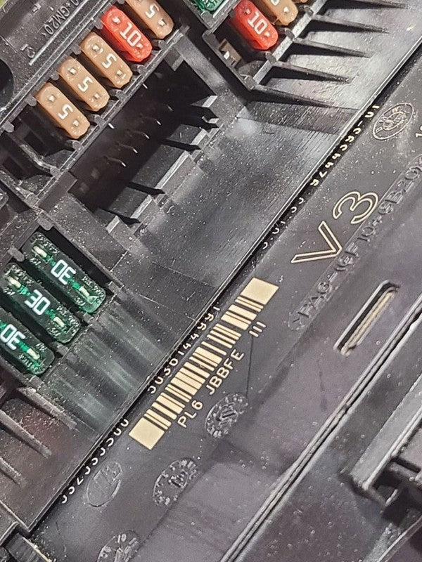 Chassis ECM Body BCM Power Control Module Fits 10-11 BMW 535i GT 63572