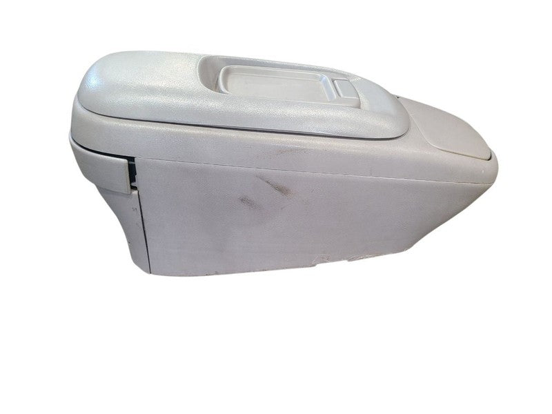 YUKON     1998 Console Front 664332