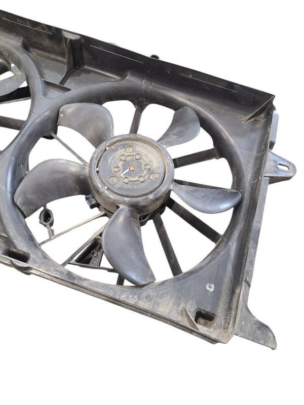 Radiator Fan Motor Fan Assembly Fits 14-21 SILVERADO 1500 PICKUP 66120