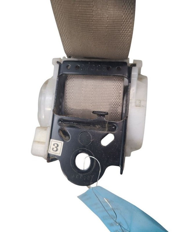 LANDCRUIS 2000 Seat Belt Rear 632035