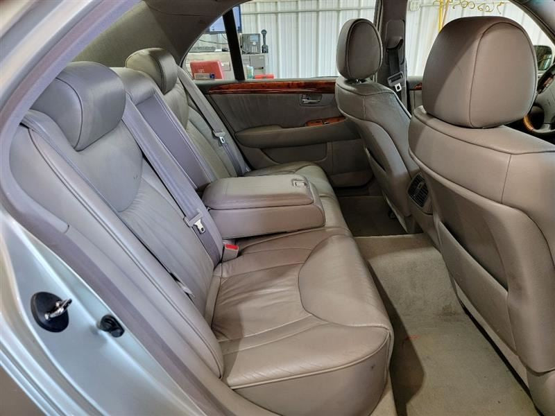 LS430     2002 Owners Manual 546891
