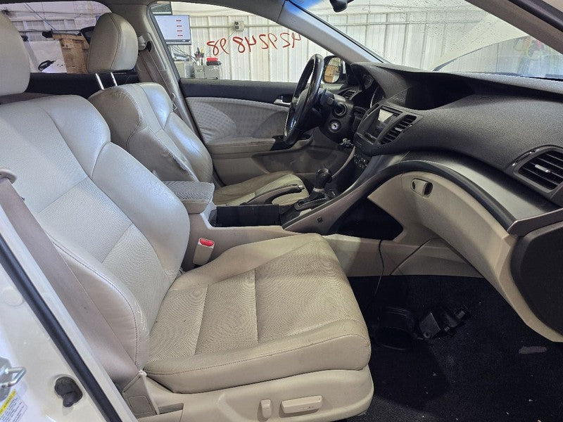 Seat Belt Front Bucket Seat Driver Buckle Fits 09-14 TSX 646412