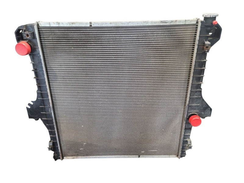 Radiator Fits 03-05 DODGE 2500 PICKUP 640288
