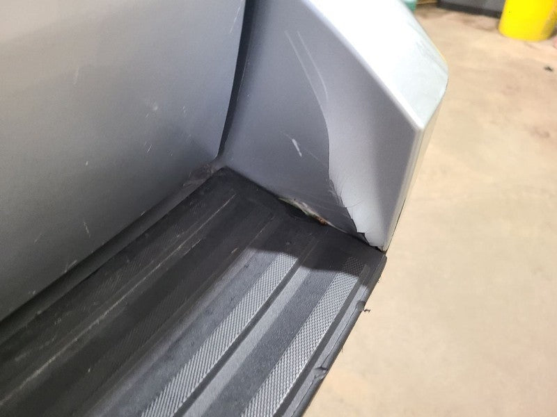 Rear Bumper Step Bumper With Rear Park Assist Fits 07-14 SUBURBAN 1500