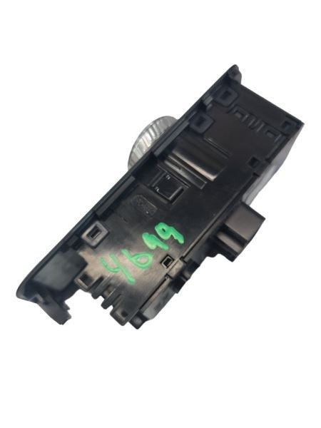 EXPLORER  2021 Dash/Interior/Seat Switch 592187