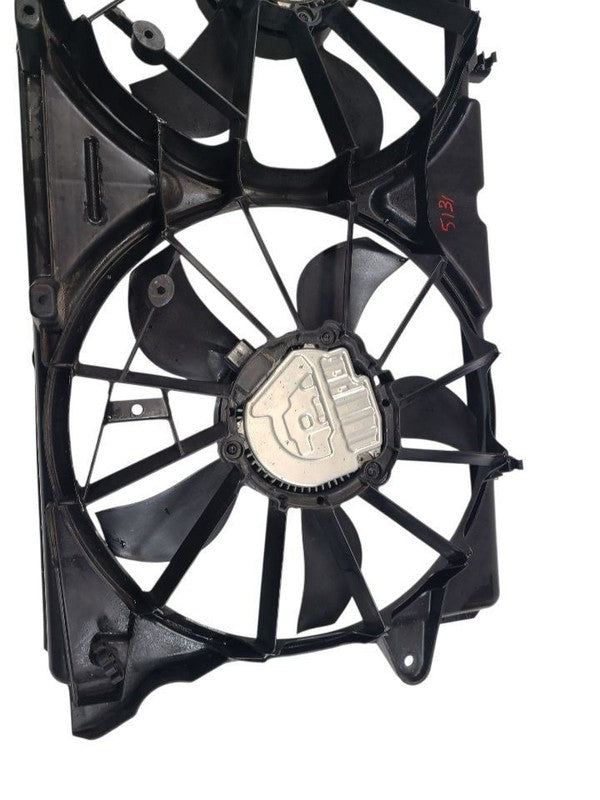 Radiator Fan Motor Fan Assembly Fits 14-21 SILVERADO 1500 PICKUP 63725