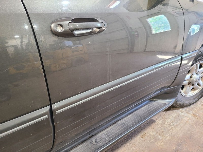 Passenger Front Door Without 9 Speaker Option Fits 98-06 LEXUS LX470 6