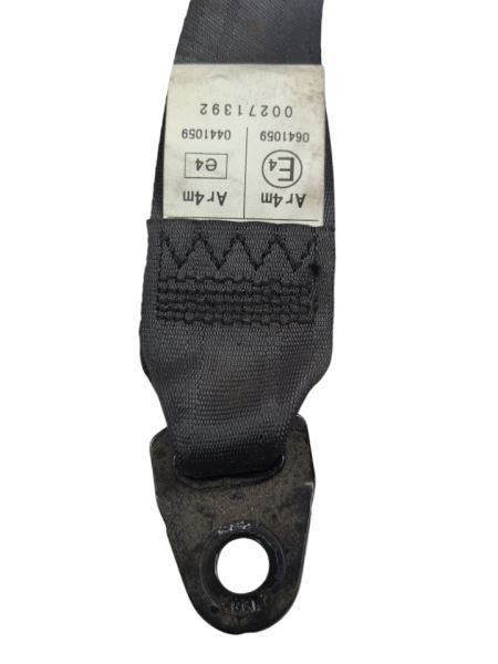 86        2017 Seat Belt Rear 594037