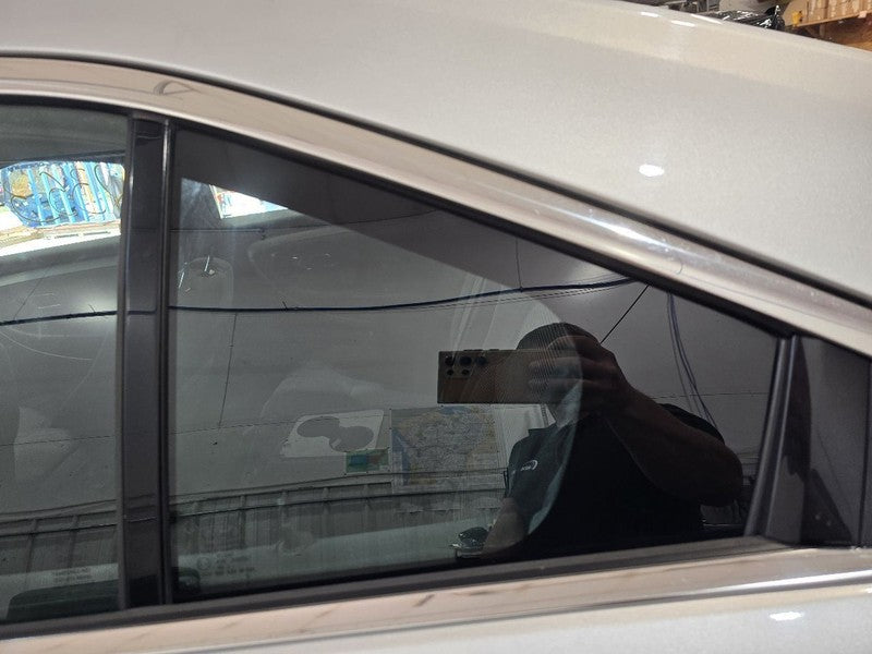 Driver Rear Door Vent Glass Tinted Includes Frame Fits 10-19 TAURUS 62