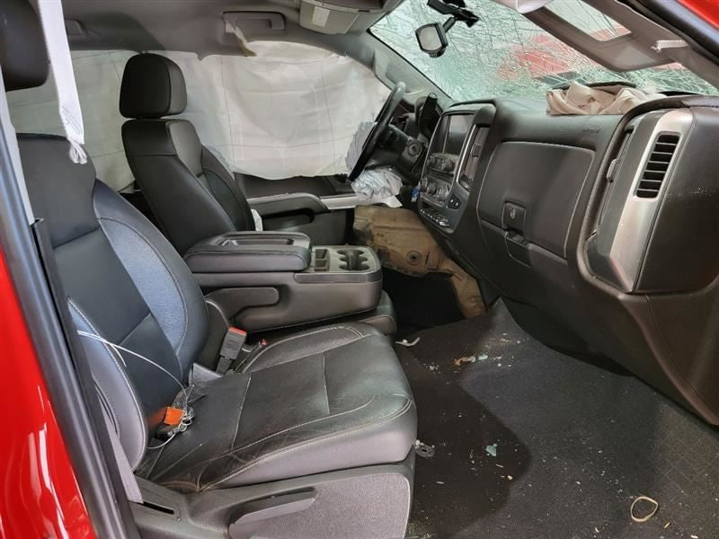 SILVRDO25 2019 Steering Wheel 559645