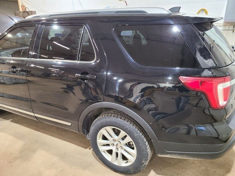 EXPLORER  2018 Headliner 663620