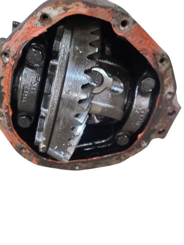 Carrier Front Axle From 8501 GVW 4.10 Ratio Fits 83-97 FORD F250 PICKU