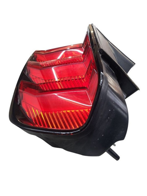 Passenger Right Tail Light Red Lens Fits 18-23 MUSTANG 676879