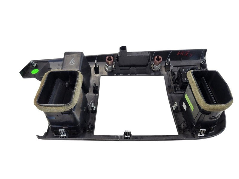 SILV35NEW 2007 Dash Bezel 669407
