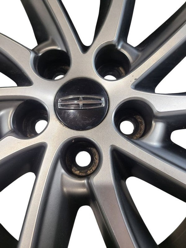 Wheel 19x8 10 Spoke Machined Face With Painted Pockets Fits 17-20 MKZ 