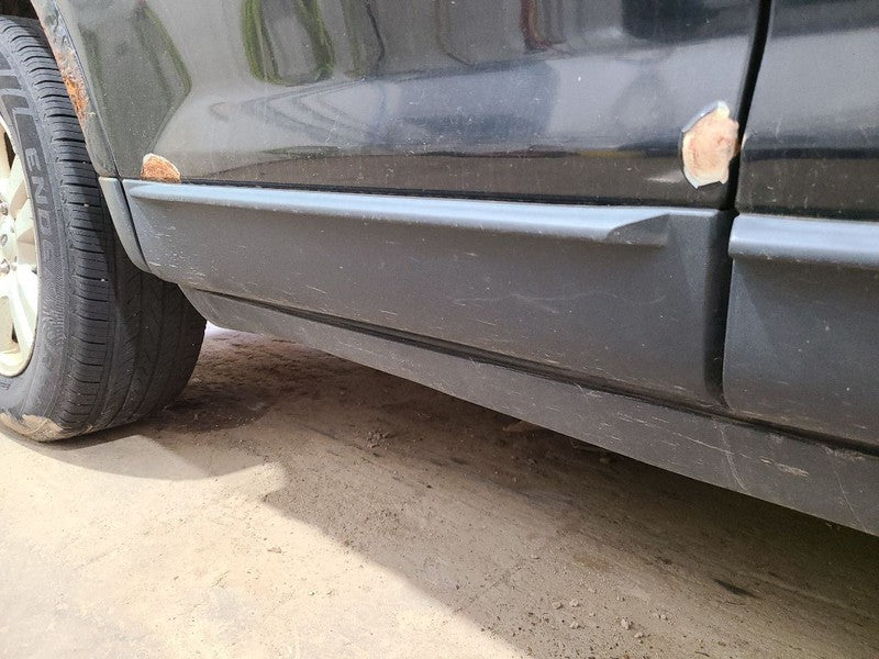EDGE      2007 Door Moulding Rear 663054