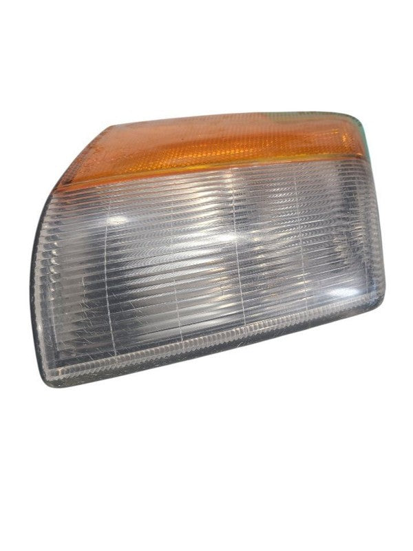 Passenger Corner/Park Light Side Marker Fits 93-98 GRAND CHEROKEE 6725