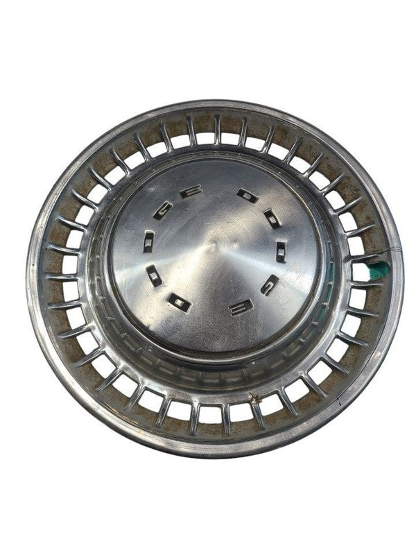 Wheel Cover HubCap Fits 72-76 DART 668180