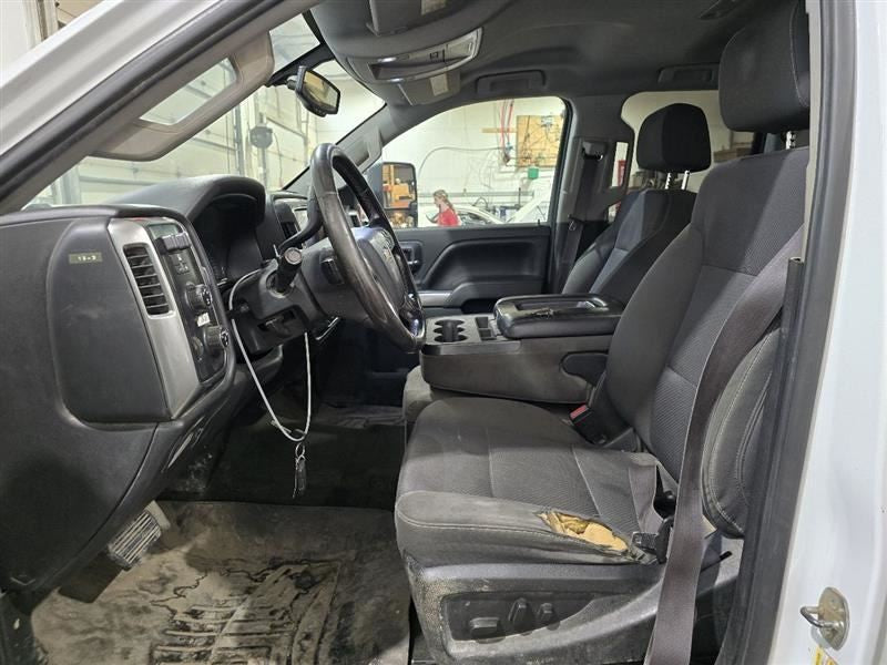 SILVRDO25 2015 Seat Belt Rear 596662
