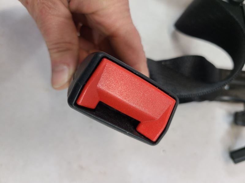 REAR F250SD    2021 Passenger Side Retractor Seat Belt Rear 562537