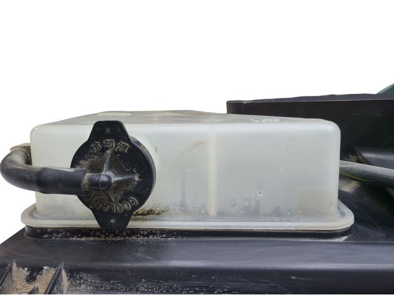 TUNDRA    2010 Radiator Shroud 672662