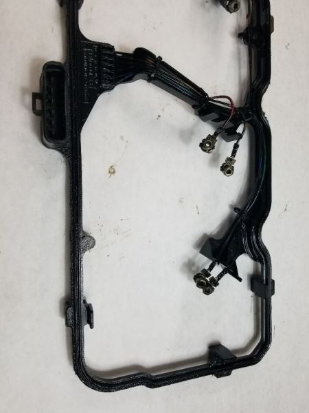 RAM2500   2006 Valve Cover 274882