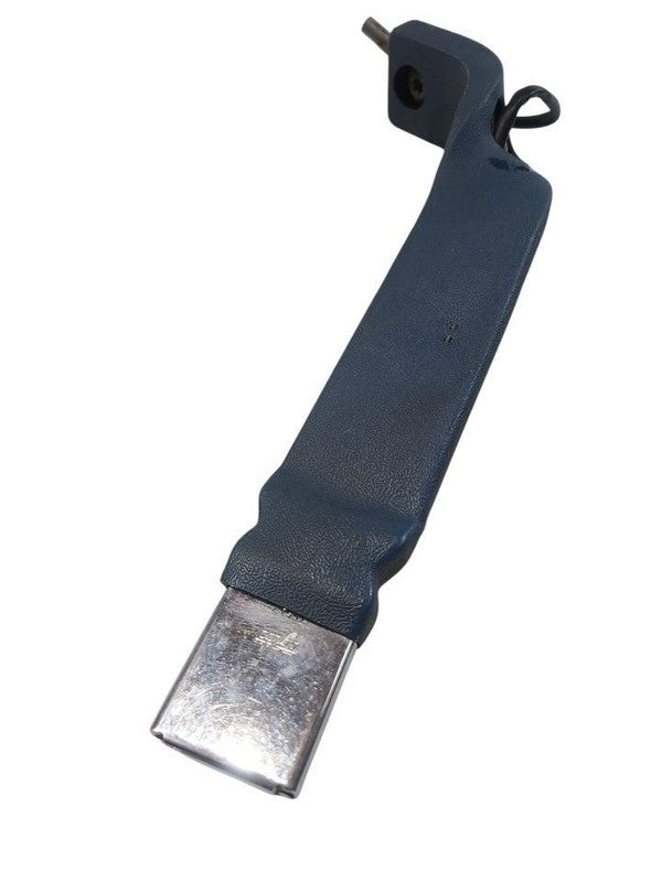 TFORD150  1995 Seat Belt Front 664061