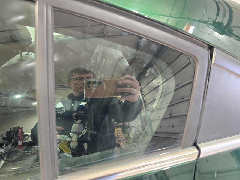 Driver Left Rear Door Vent Glass Fits 13-14 CRUZE 618185