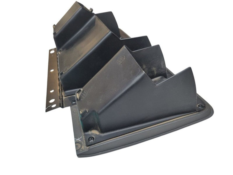 SILVRDO15 2004 Glove Box 672314