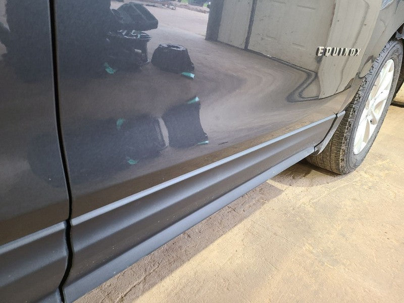 Passenger Right Front Door Fits 18-24 EQUINOX 672390