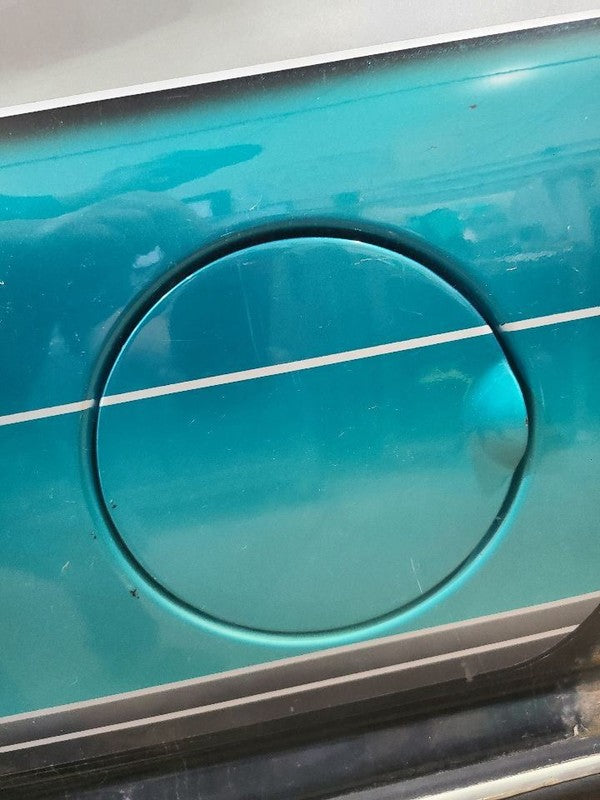 RAM1500   1996 Fuel Filler Door 662847