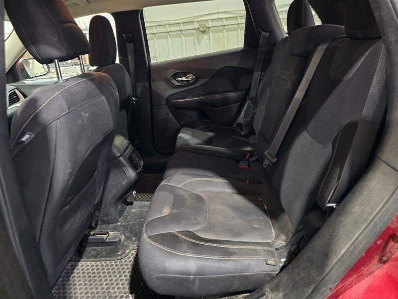 Seat Belt Front Bucket Seat Sedan Driver Buckle Fits 15-17 200 607147