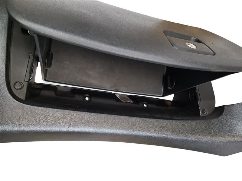 SONATA    2011 Glove Box 582226