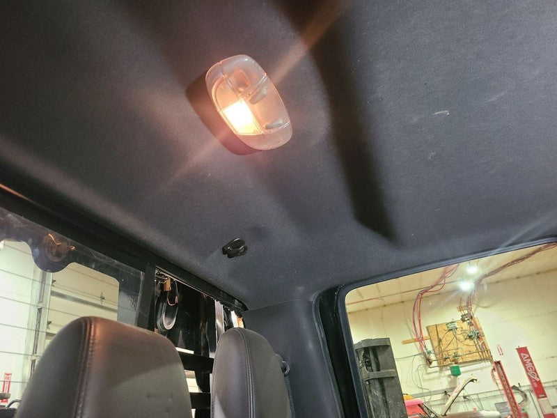 F350SD    2016 Headliner 666746