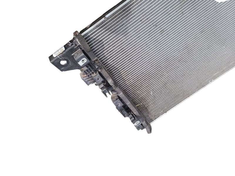 Radiator Turbo Engine Cooling Fits 21-23 FORD F150 PICKUP 632461