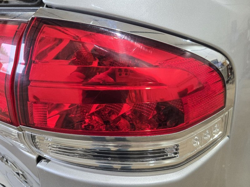 Passenger Right Tail Light Quarter Mounted Fits 11-15 MKX 632145