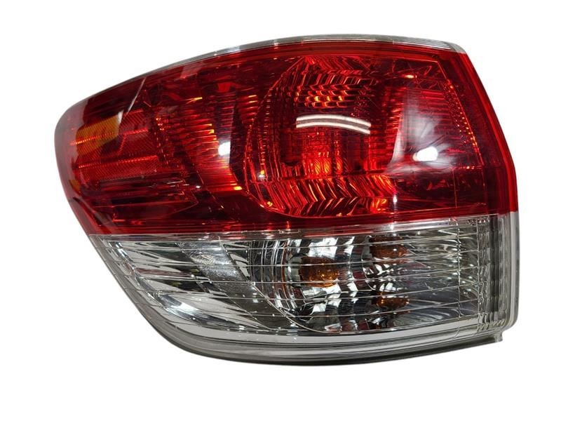 Driver Tail Light Quarter Panel Mounted Fits 13-16 PATHFINDER 608587