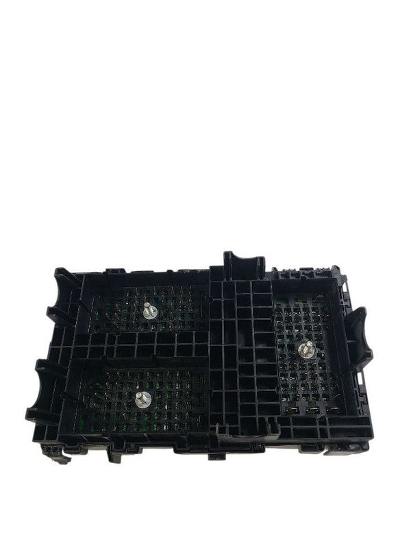 Fuse Box Engine Compartment Fits 17 PACIFICA 650739 68233193AD