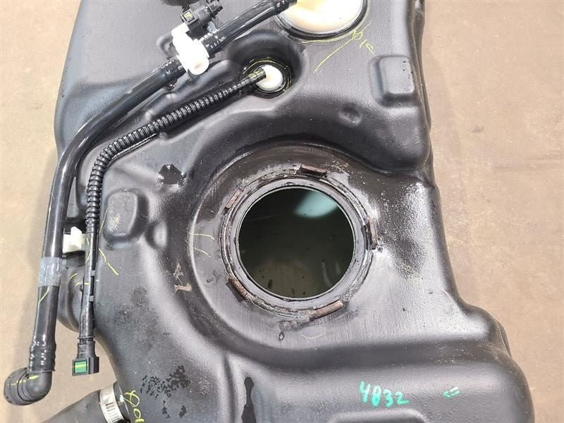 Fuel Tank Hatchback Fits 07-12 VERSA 606455