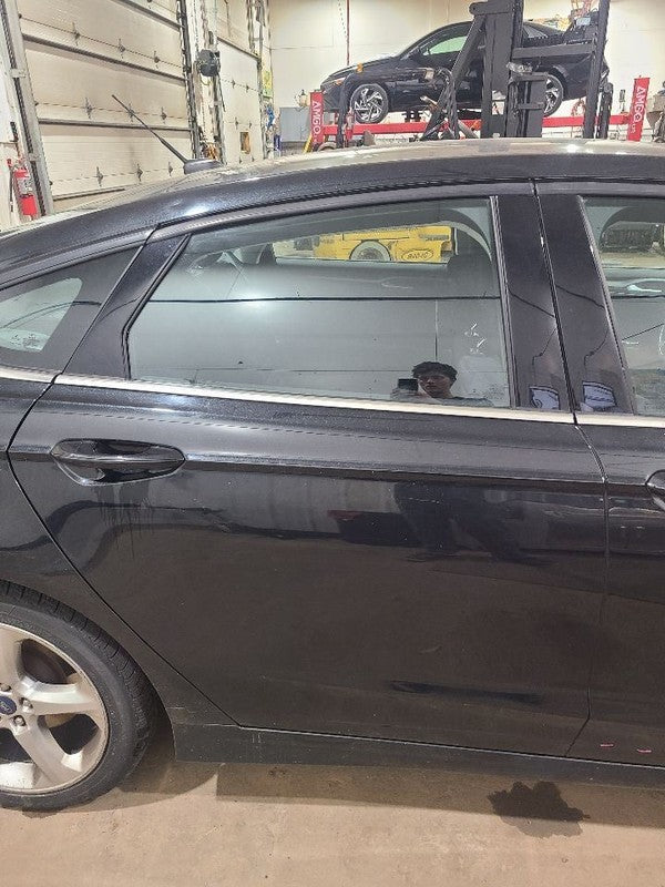 Passenger Right Rear Side Door Fits 13-16 FUSION 651786