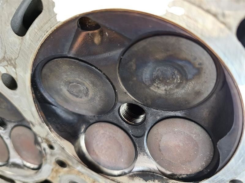 TACOMA    2020 Cylinder Head 567784