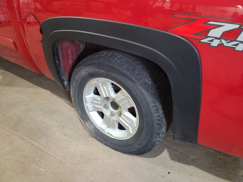 SILV15NEW 2007 Fender Flare/Extension 661889