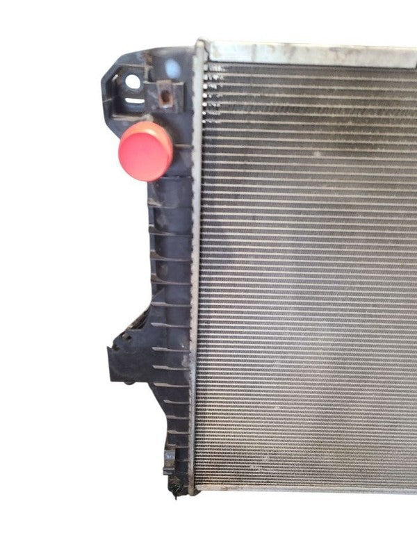 Radiator Fits 03-05 DODGE 2500 PICKUP 640288