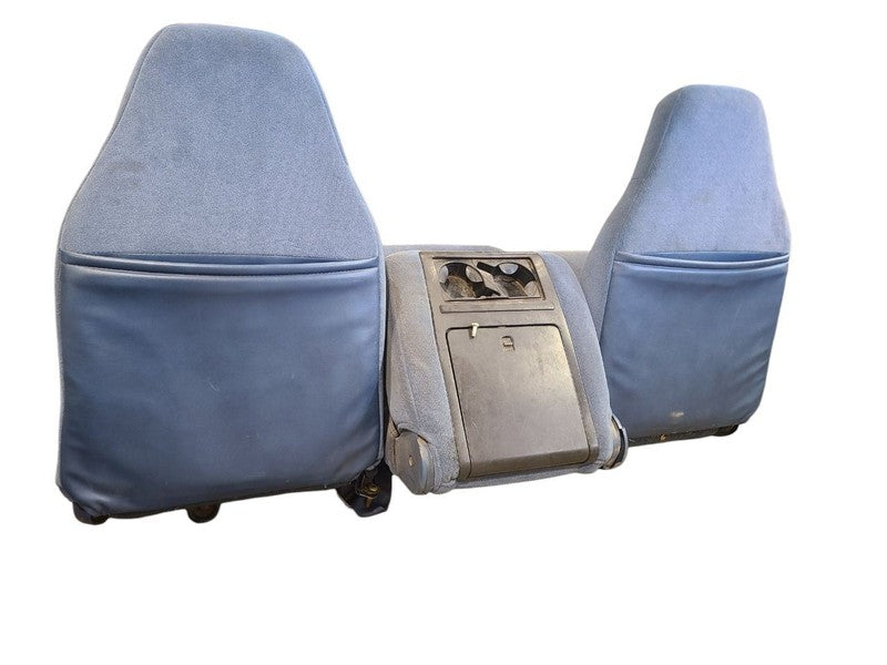 F350      1995 Front Seat 671885