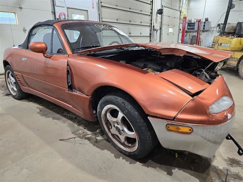 MIATA     1991 Seat Belt Front 598130