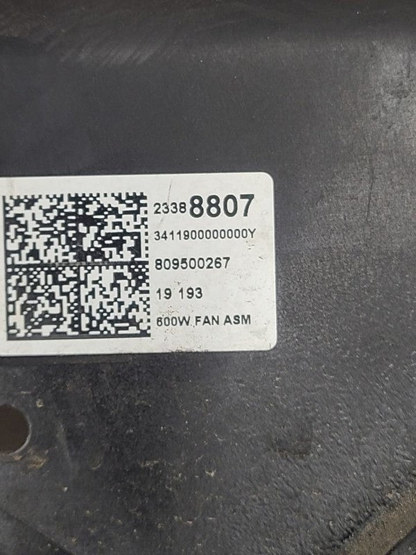 Radiator Fan Motor Fan Assembly Fits 19-26 SILVERADO 1500 PICKUP 67404