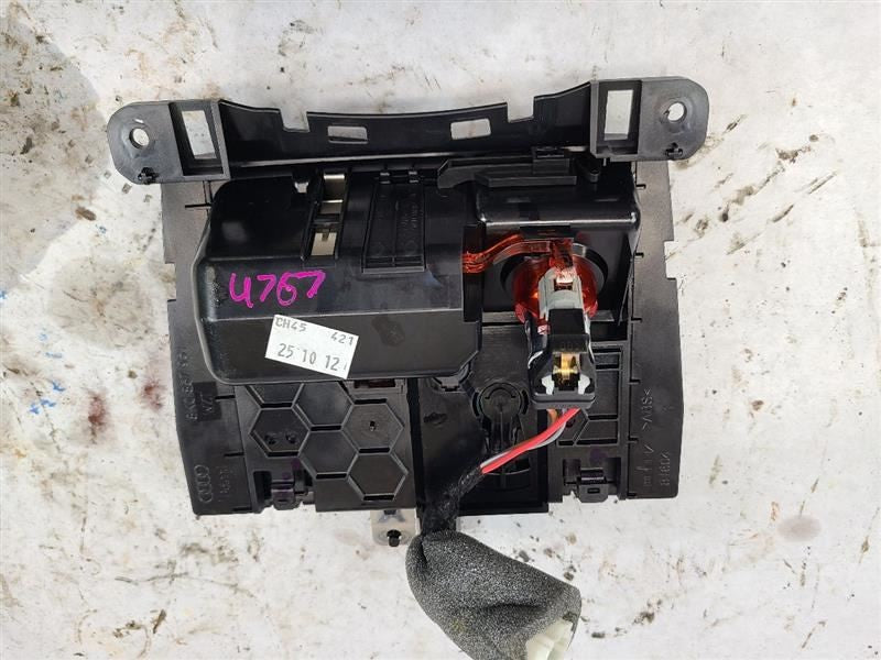 A5 AUDI   2013 Accessory Holders 599654