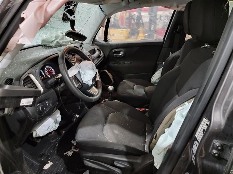 Manual Transmission 1.4L FWD Fits 15-18 RENEGADE 565524