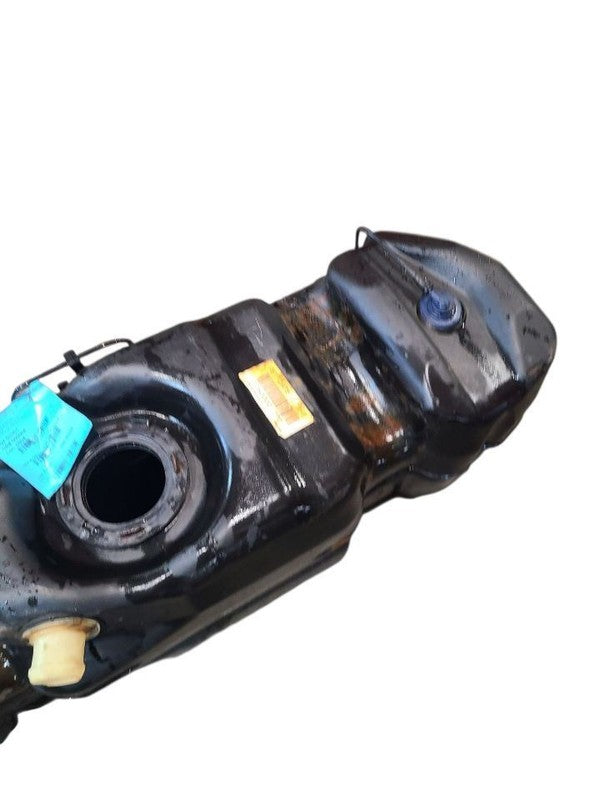 Fuel Tank 6' 6" Box VIN 1 8th Digit Fits 01-04 SIERRA 2500 PICKUP 6335