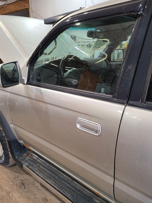 Driver Front Door SR5 Electric Windows Fits 96-02 4 RUNNER 672845